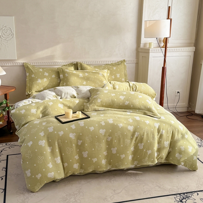 91家纺网 家纺一手货源 找家纺 江南春家纺【幻-暖纱】2025新款A类100%全棉色织提花双层纱四件套 【幻-暖纱】萌熊乐园-绿