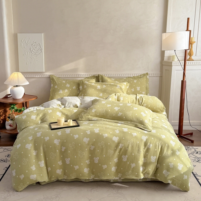 91家纺网 家纺一手货源 找家纺 江南春家纺【幻-暖纱】2025新款A类100%全棉色织提花双层纱四件套 【幻-暖纱】萌熊乐园-绿