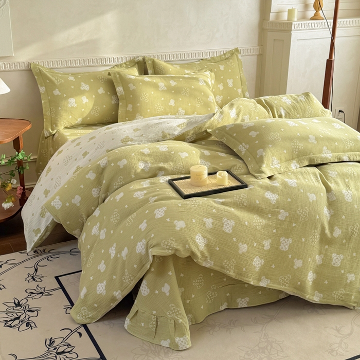 91家纺网 家纺一手货源 找家纺 江南春家纺【幻-暖纱】2025新款A类100%全棉色织提花双层纱四件套 【幻-暖纱】萌熊乐园-绿