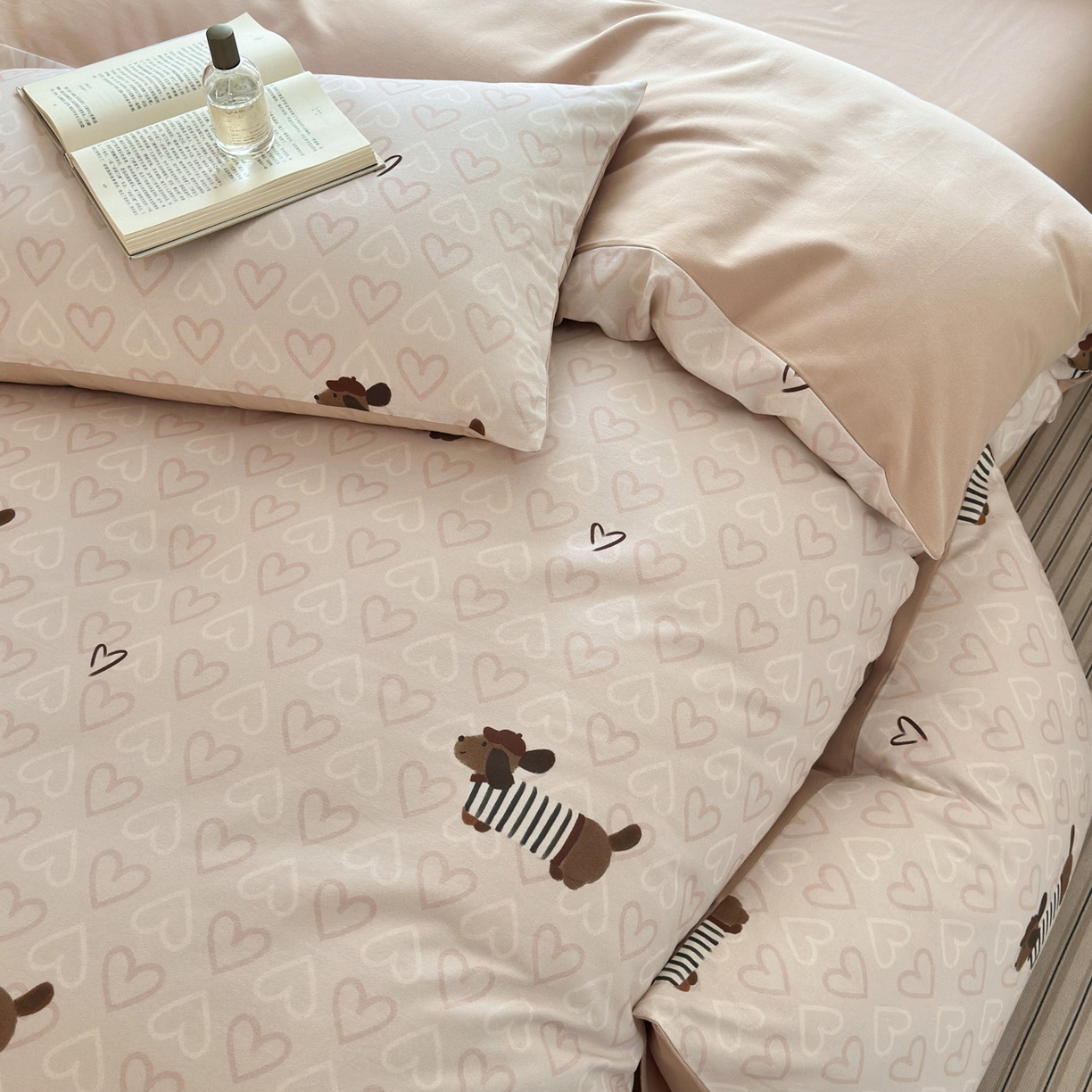 91家纺网 家纺一手货源 找家纺 优彩 2025新款数码印花全棉纯棉磨毛四件套 旺趣