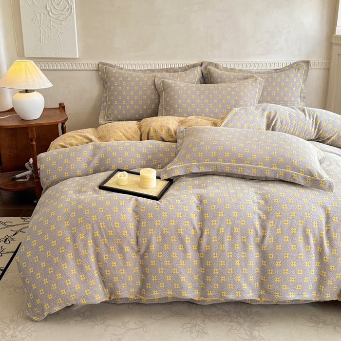 91家纺网 家纺一手货源 找家纺 江南春家纺【幻-暖纱】2025新款A类100%全棉色织提花双层纱四件套 【幻-暖纱】幸运草-紫黄