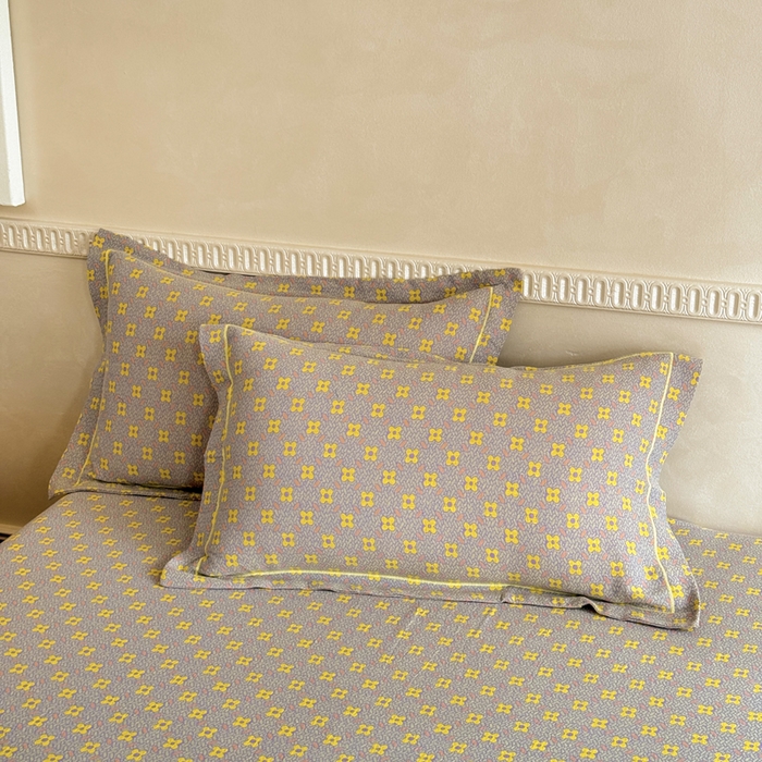 91家纺网 家纺一手货源 找家纺 江南春家纺【幻-暖纱】2025新款A类100%全棉色织提花双层纱四件套 【幻-暖纱】幸运草-紫黄