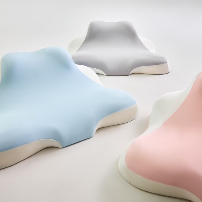 91家纺网 家纺一手货源 找家纺 （总）昕科2025新款多功能手机趴睡枕-异型人体工学床上趴睡枕芯趴着睡觉玩手机神器枕头