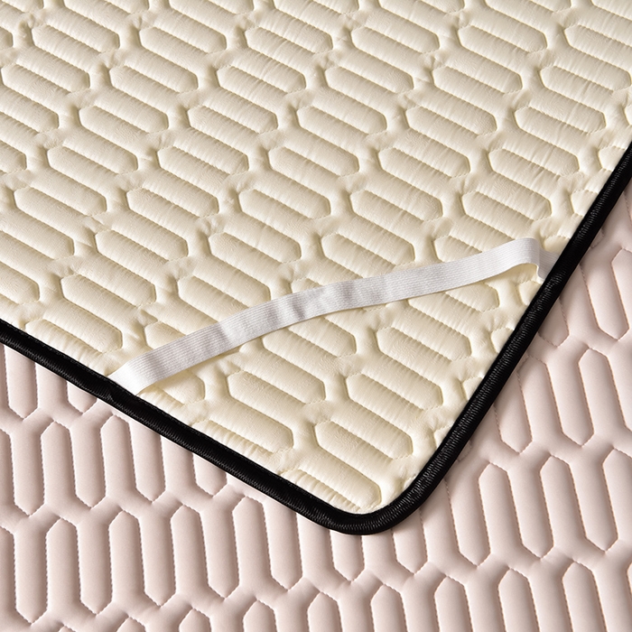 91家纺网 家纺一手货源 找家纺 炫拼家纺 2025新款凉感丝大版乳胶凉席三件套 欢乐狗