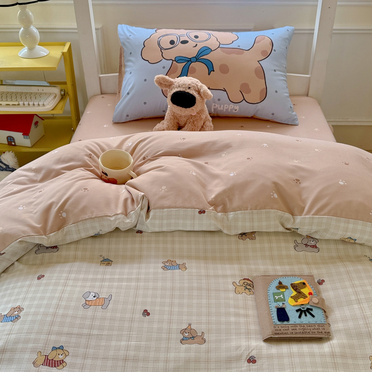 91家纺网 家纺一手货源 找家纺 曼陀罗 2025新款软软棉学生宿舍上下铺三件套 格子萌狗