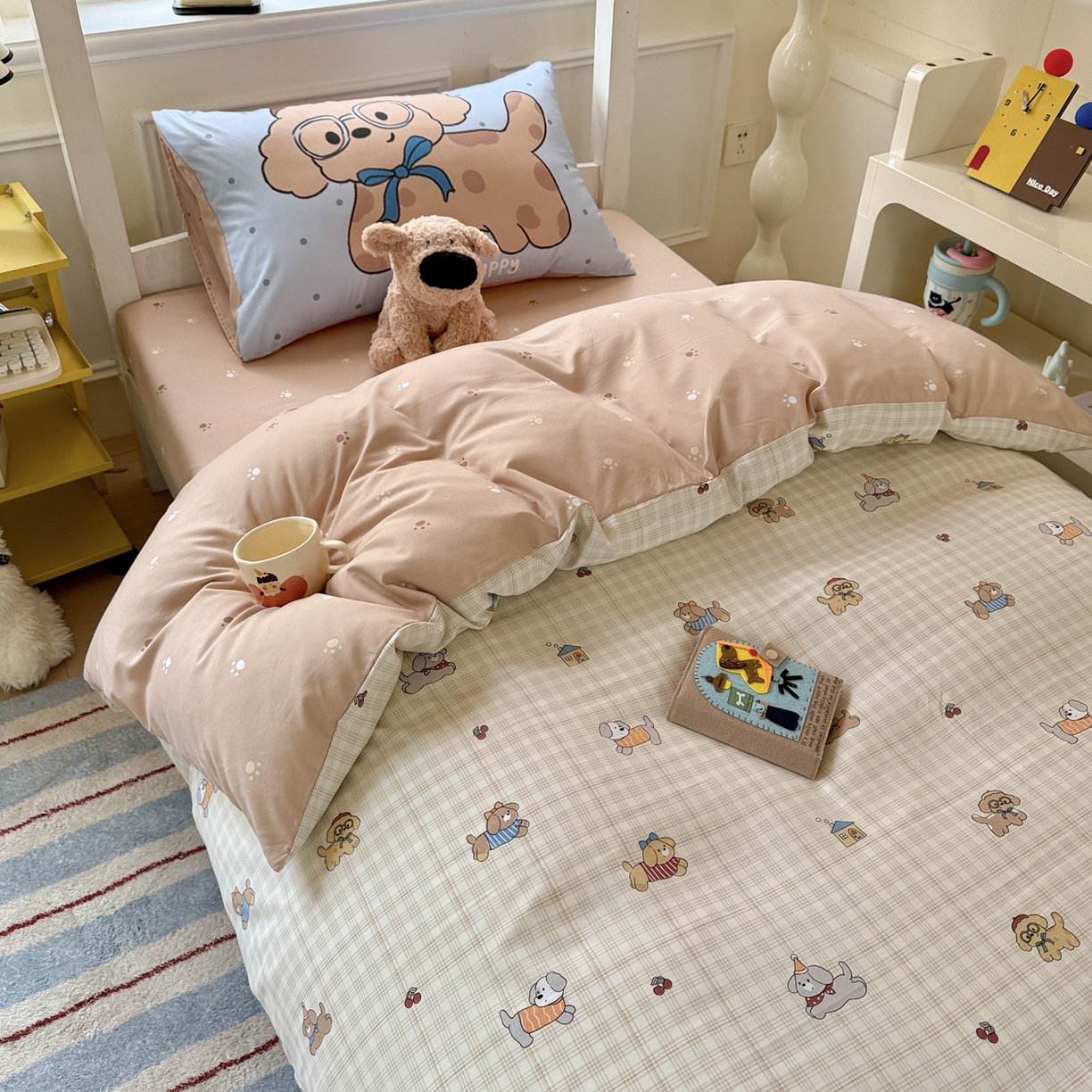 91家纺网 家纺一手货源 找家纺 曼陀罗 2025新款软软棉学生宿舍上下铺三件套 格子萌狗