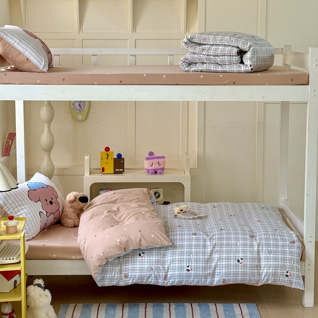 91家纺网 家纺一手货源 找家纺 曼陀罗 2025新款软软棉学生宿舍上下铺三件套 灰蓝小狗