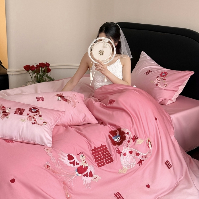 91家纺网 家纺一手货源 找家纺 （总）江涞 2025新款长绒棉数码印花刺绣四件套--小美满