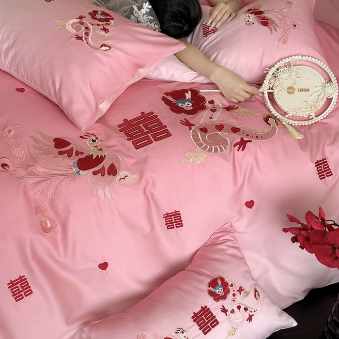 91家纺网 家纺一手货源 找家纺 （总）江涞 2025新款长绒棉数码印花刺绣四件套--小美满