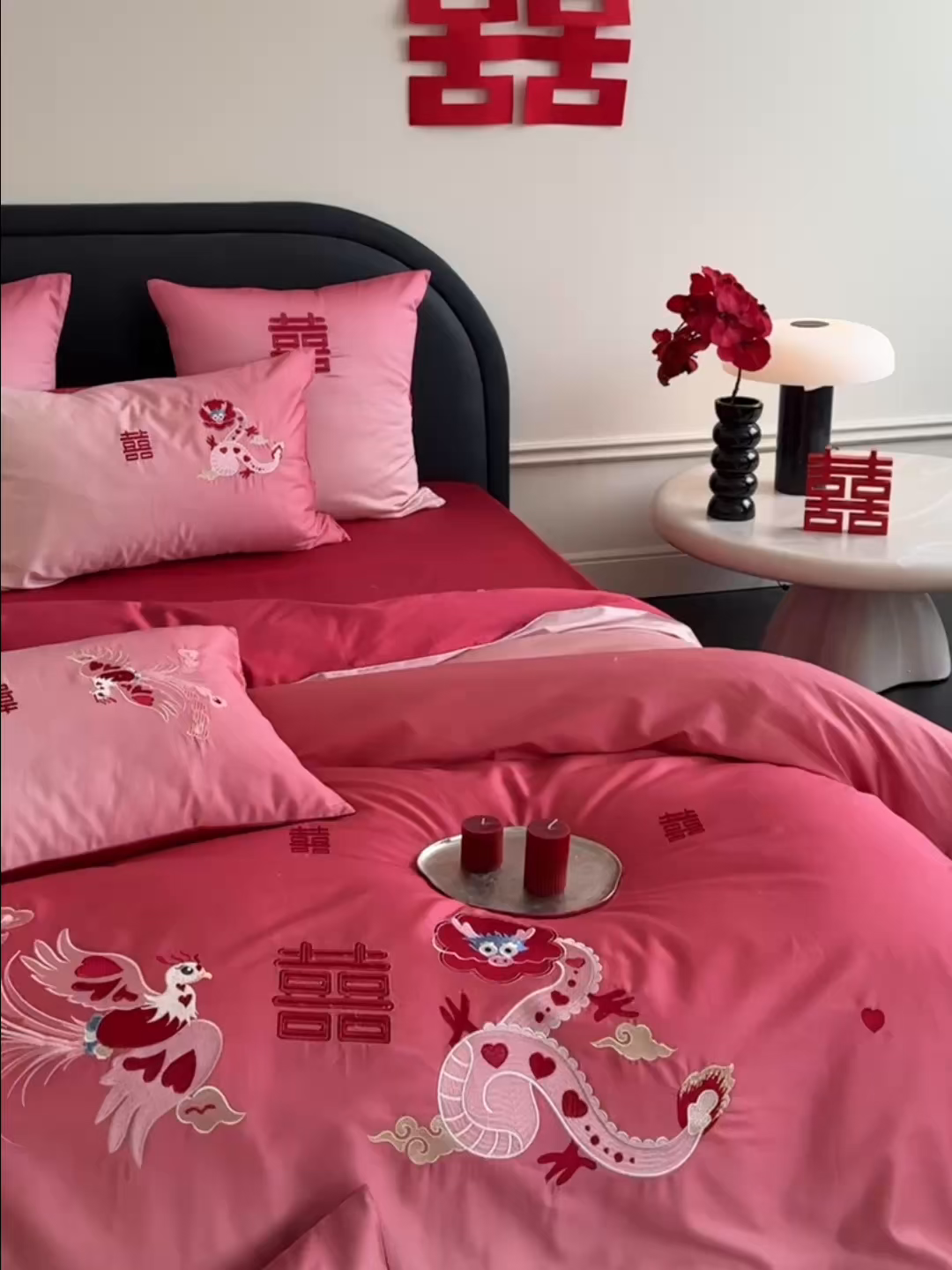 91家纺网 家纺一手货源 找家纺 江涞 2025新款长绒棉数码印花刺绣四件套--小美满 小美满-红