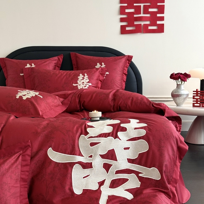 91家纺网 家纺一手货源 找家纺 （总）江涞 2025新款长绒棉数码印花刺绣四件套--合欢-金