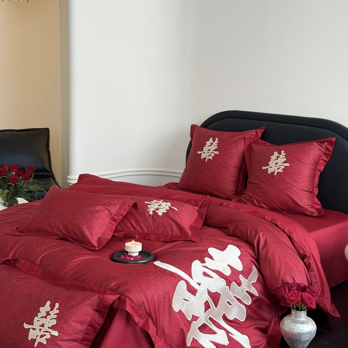 91家纺网 家纺一手货源 找家纺 （总）江涞 2025新款长绒棉数码印花刺绣四件套--合欢-金