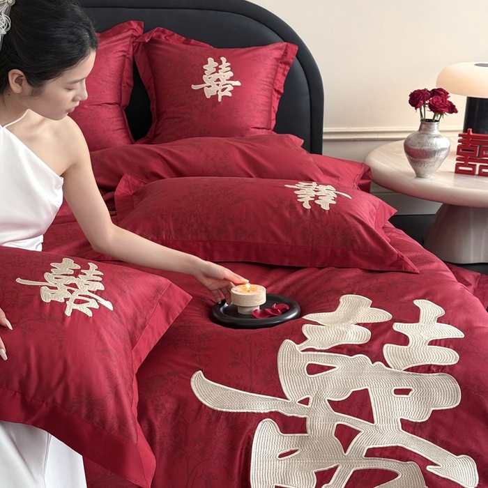 91家纺网 家纺一手货源 找家纺 （总）江涞 2025新款长绒棉数码印花刺绣四件套--合欢-金