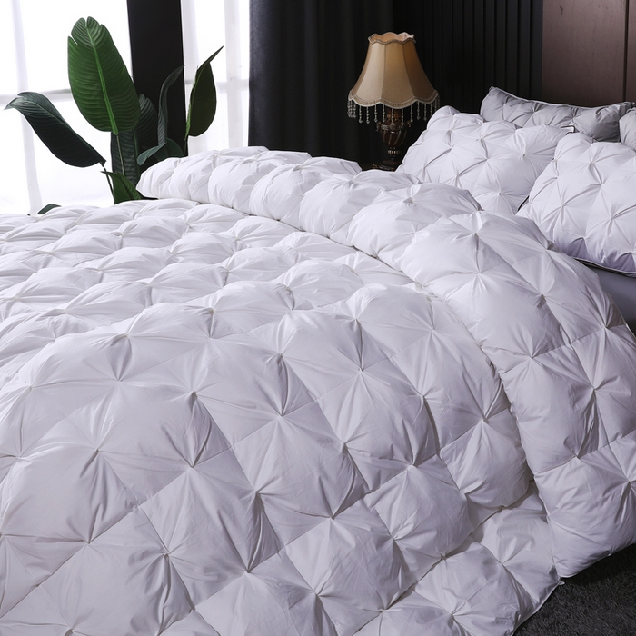 91家纺网 家纺一手货源 找家纺 （总）四川牛皮席 2025新款温暖轻盈东北95白鹅绒被扭花款 200*230-6斤