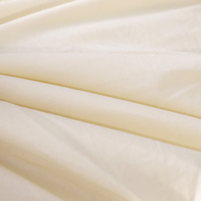 91家纺网 家纺一手货源 找家纺 四川牛皮席 2025新款温暖轻盈东北95白鹅绒被扭花款 200*230-6斤 米黄