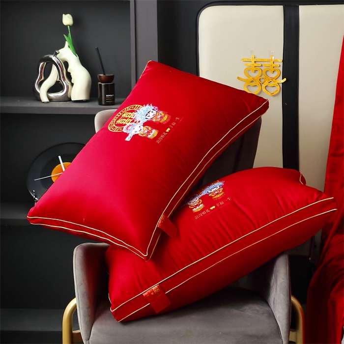 91家纺网 家纺一手货源 找家纺 糖果枕芯2025新款婚庆大红全棉枕芯结婚压床陪嫁 浪漫婚礼