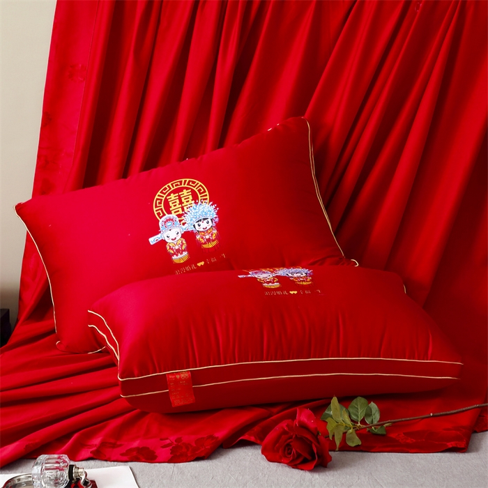 91家纺网 家纺一手货源 找家纺 糖果枕芯2025新款婚庆大红全棉枕芯结婚压床陪嫁 浪漫婚礼