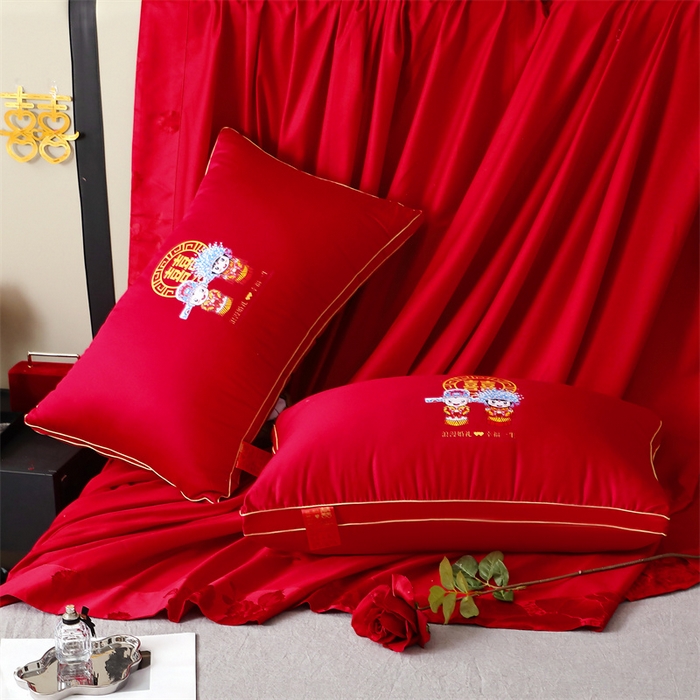 91家纺网 家纺一手货源 找家纺 糖果枕芯2025新款婚庆大红全棉枕芯结婚压床陪嫁 浪漫婚礼