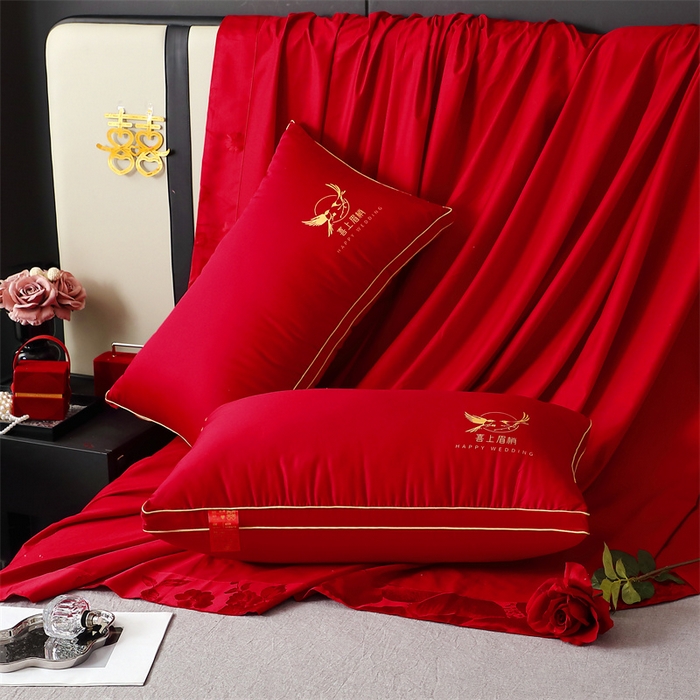91家纺网 家纺一手货源 找家纺 糖果枕芯2025新款婚庆大红全棉枕芯结婚压床陪嫁 喜上眉梢
