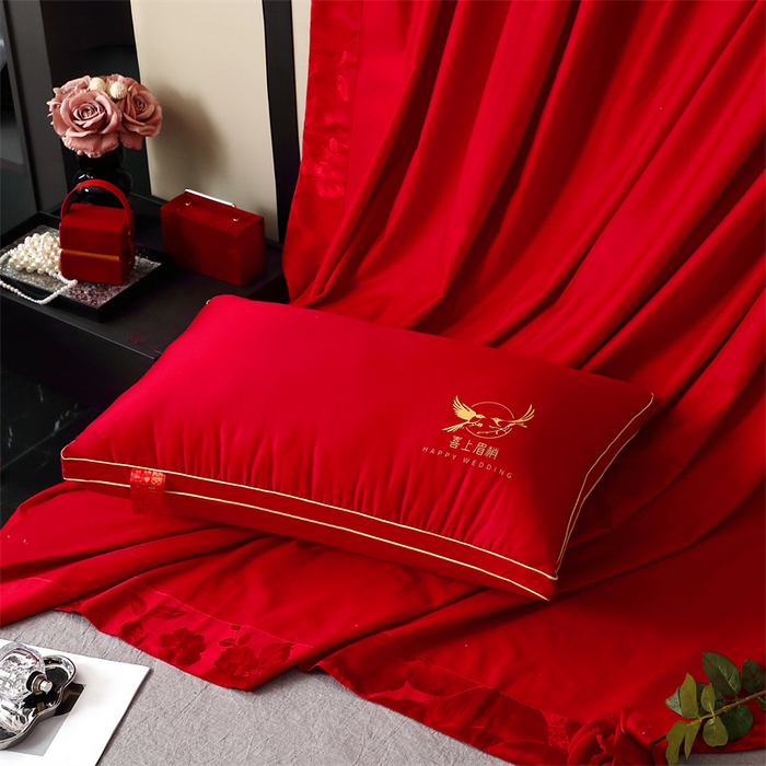 91家纺网 家纺一手货源 找家纺 糖果枕芯2025新款婚庆大红全棉枕芯结婚压床陪嫁 喜上眉梢