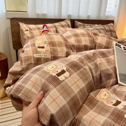 91家纺网 家纺一手货源 找家纺 （总）莱登卡奴 2025新款A类100%全棉磨毛条格卡通系列四件套