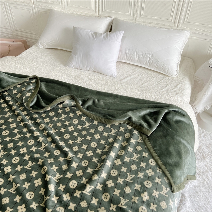 91家纺网 家纺一手货源 找家纺 卡奥2025AB版云貂绒毛毯直播爆款法莱绒休闲盖毯沙发毯午睡毯空调毯子 幻想