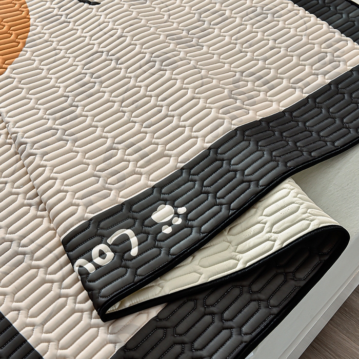 91家纺网 家纺一手货源 找家纺 炫拼家纺 2025新款凉感丝大版乳胶凉席三件套 狗狗比比