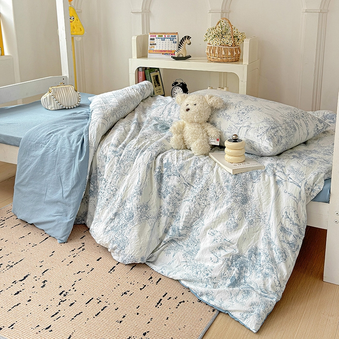 91家纺网 家纺一手货源 找家纺 曼陀罗2025新款超柔云朵棉学生宿舍上下铺三件套 丛林物语-蓝