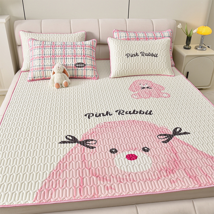 91家纺网 家纺一手货源 找家纺 炫拼家纺 2025新款凉感丝大版乳胶凉席三件套 哈尼小兔