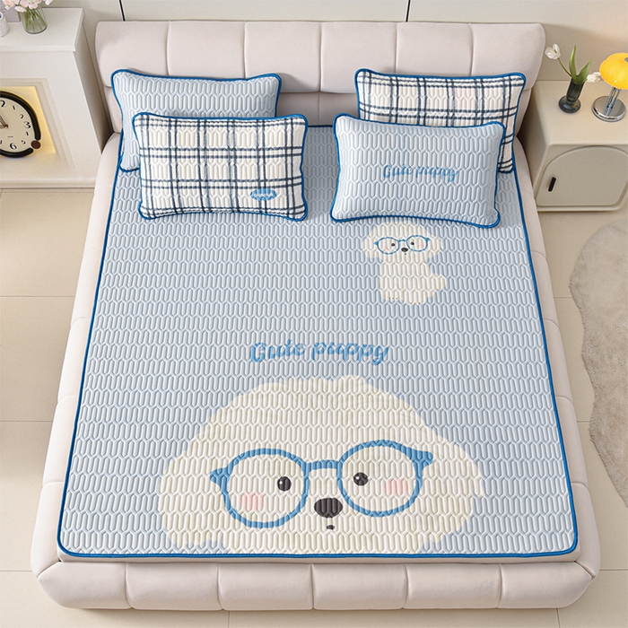 91家纺网 家纺一手货源 找家纺 炫拼家纺 2025新款凉感丝大版乳胶凉席三件套 哈尼小狗