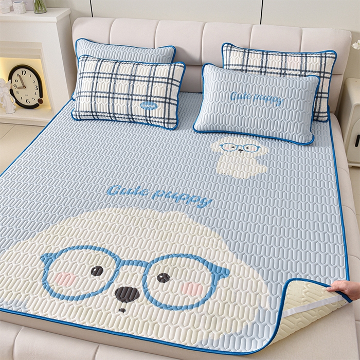 91家纺网 家纺一手货源 找家纺 炫拼家纺 2025新款凉感丝大版乳胶凉席三件套 哈尼小狗