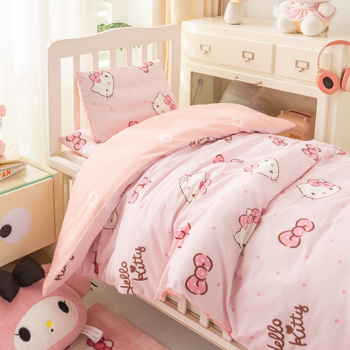 91家纺网 家纺一手货源 找家纺 博雅 2025新款三丽欧全棉纯棉幼儿园三套件宿舍三件套上下铺三件套 粉色蝴蝶结KT