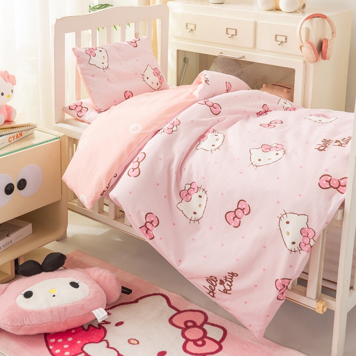 91家纺网 家纺一手货源 找家纺 博雅 2025新款三丽欧全棉纯棉幼儿园三套件宿舍三件套上下铺三件套 粉色蝴蝶结KT