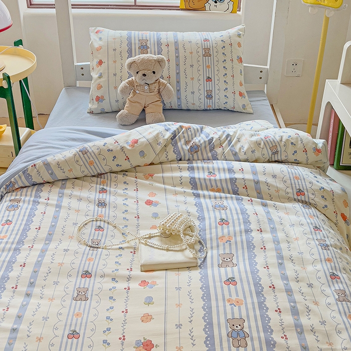 91家纺网 家纺一手货源 找家纺 曼陀罗2025新款超柔云朵棉学生宿舍上下铺三件套 花园熊