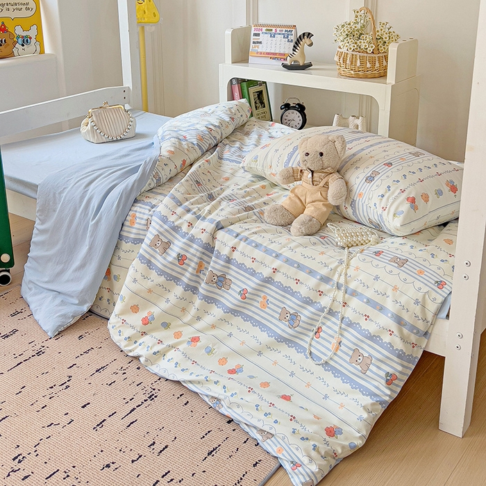 91家纺网 家纺一手货源 找家纺 曼陀罗2025新款超柔云朵棉学生宿舍上下铺三件套 花园熊