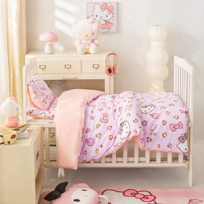 91家纺网 家纺一手货源 找家纺 博雅 2025新款三丽欧全棉纯棉幼儿园三套件宿舍三件套上下铺三件套 心心KT