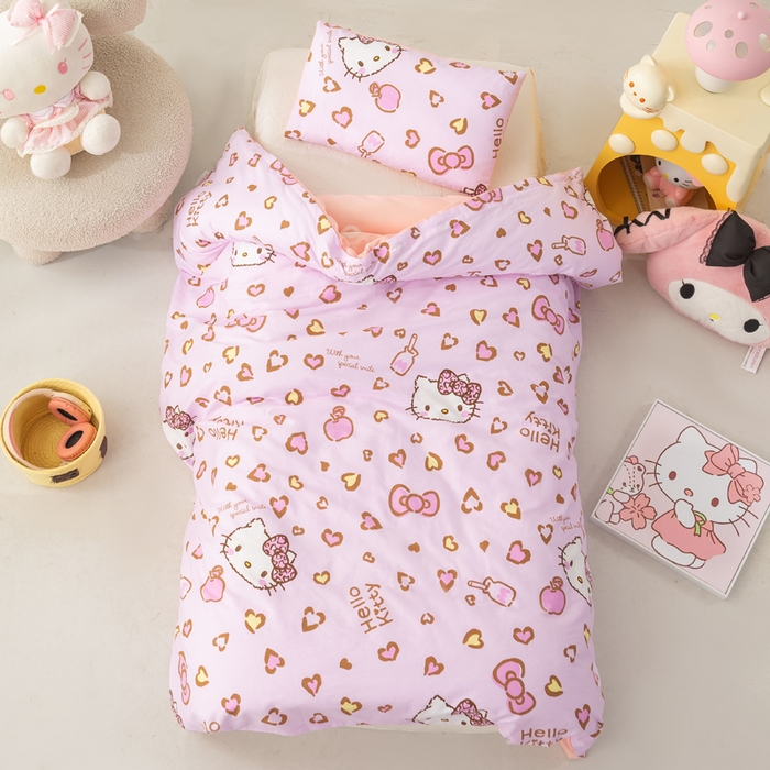 91家纺网 家纺一手货源 找家纺 博雅 2025新款三丽欧全棉纯棉幼儿园三套件宿舍三件套上下铺三件套 心心KT