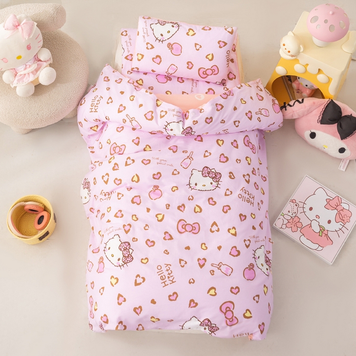 91家纺网 家纺一手货源 找家纺 博雅 2025新款三丽欧全棉纯棉幼儿园三套件宿舍三件套上下铺三件套 心心KT