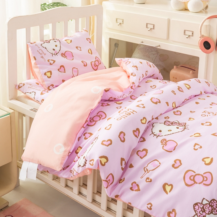 91家纺网 家纺一手货源 找家纺 博雅 2025新款三丽欧全棉纯棉幼儿园三套件宿舍三件套上下铺三件套 心心KT