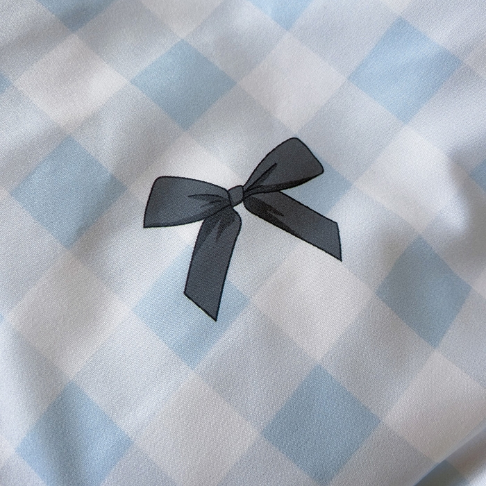 91家纺网 家纺一手货源 找家纺 曼陀罗2025新款超柔云朵棉学生宿舍上下铺三件套 蓝格蝴蝶结黑