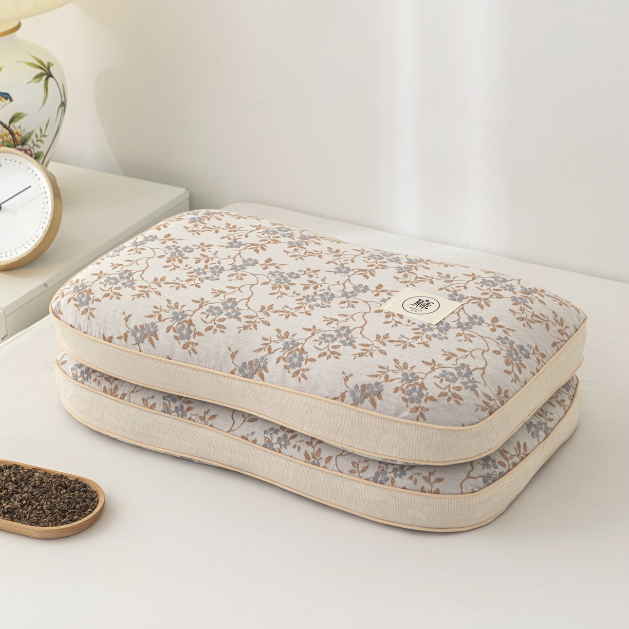 91家纺网 家纺一手货源 找家纺 大熊枕芯 2025新款亚麻棉麻荞麦护颈枕全荞麦壳枕头枕芯 蒸栗