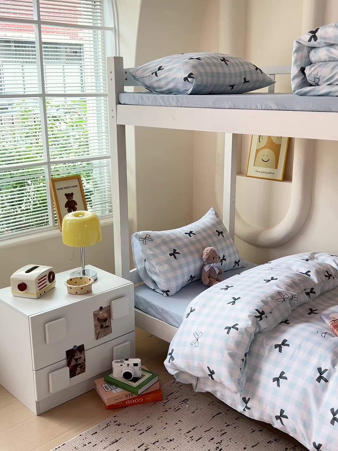 91家纺网 家纺一手货源 找家纺 曼陀罗2025新款超柔云朵棉学生宿舍上下铺三件套 蓝格蝴蝶结黑