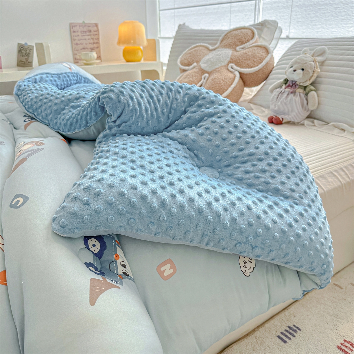 91家纺网 家纺一手货源 找家纺 优被业 2025新款A类牛奶丝针织棉豆豆被 大豆被 冬被 被子被芯 工程车队