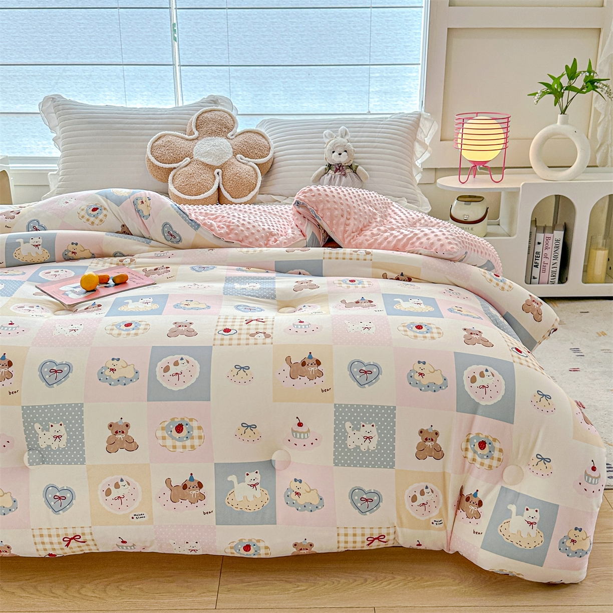 91家纺网 家纺一手货源 找家纺 优被业 2025新款A类牛奶丝针织棉豆豆被 大豆被 冬被 被子被芯 蛋糕熊