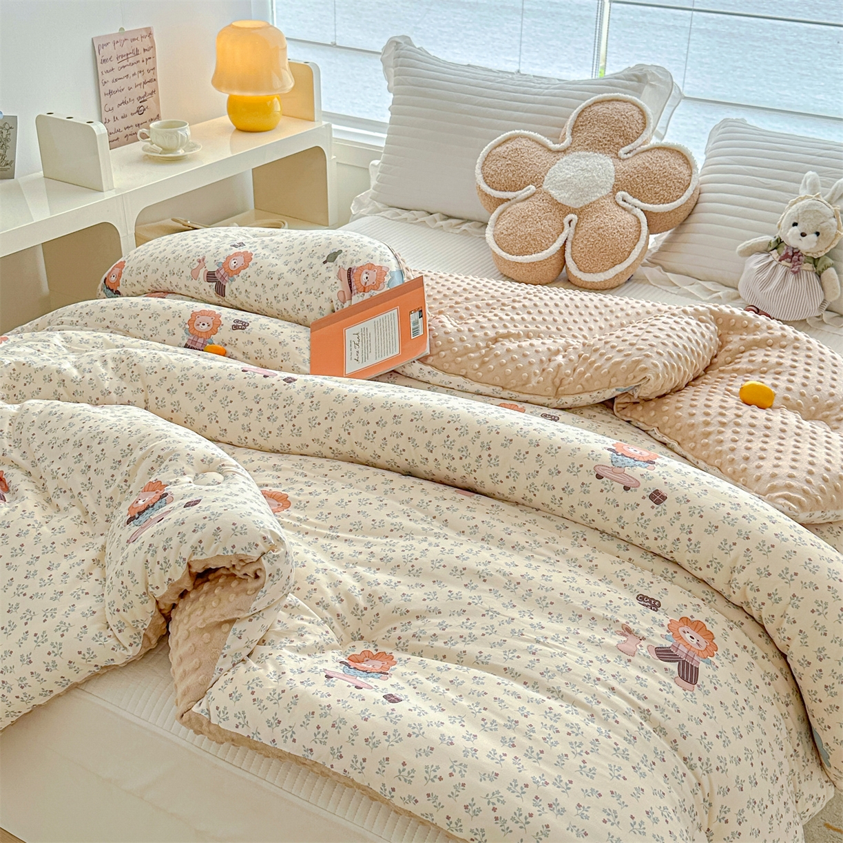 91家纺网 家纺一手货源 找家纺 优被业 2025新款A类牛奶丝针织棉豆豆被 大豆被 冬被 被子被芯 滑板狮子