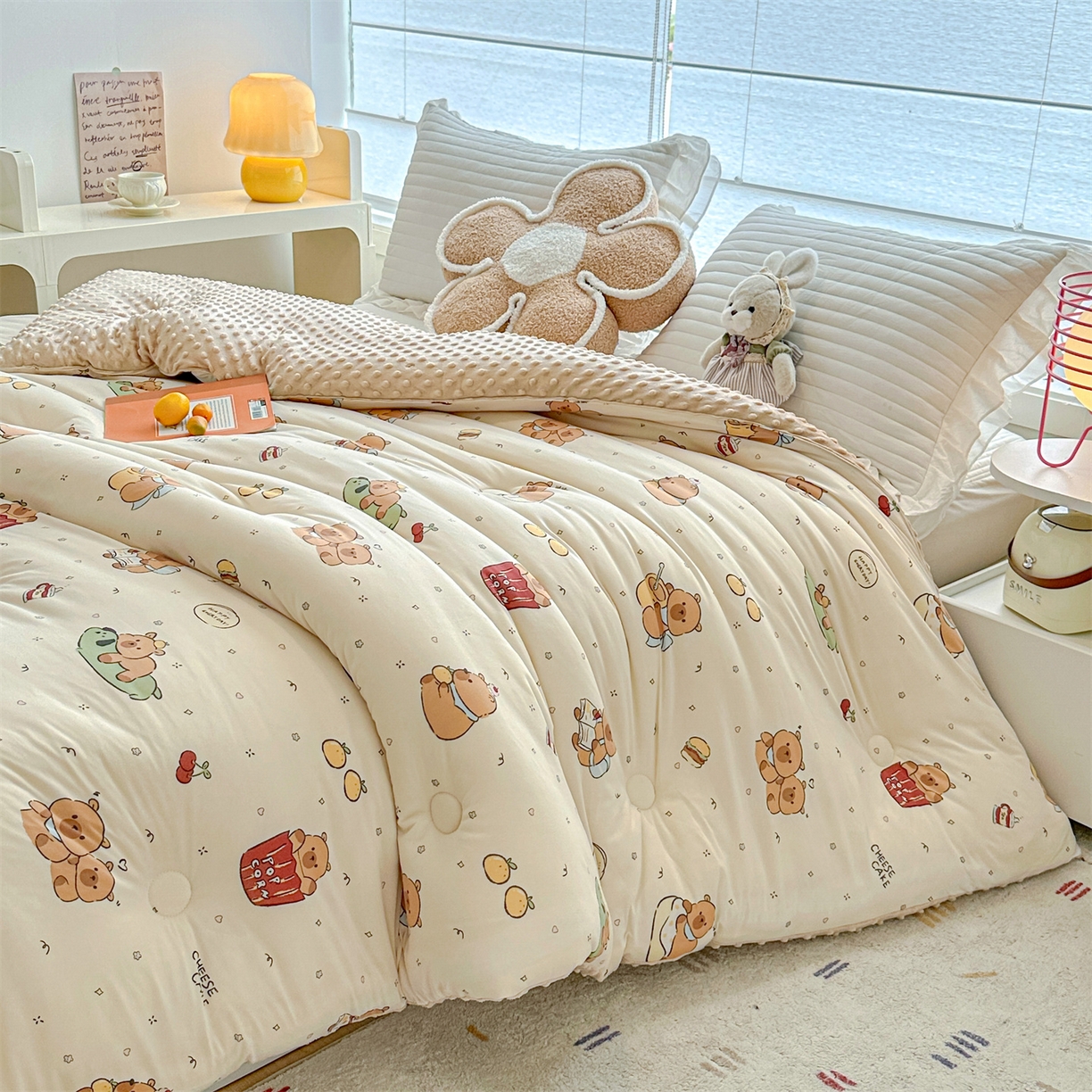 91家纺网 家纺一手货源 找家纺 优被业 2025新款A类牛奶丝针织棉豆豆被 大豆被 冬被 被子被芯 卡皮巴拉