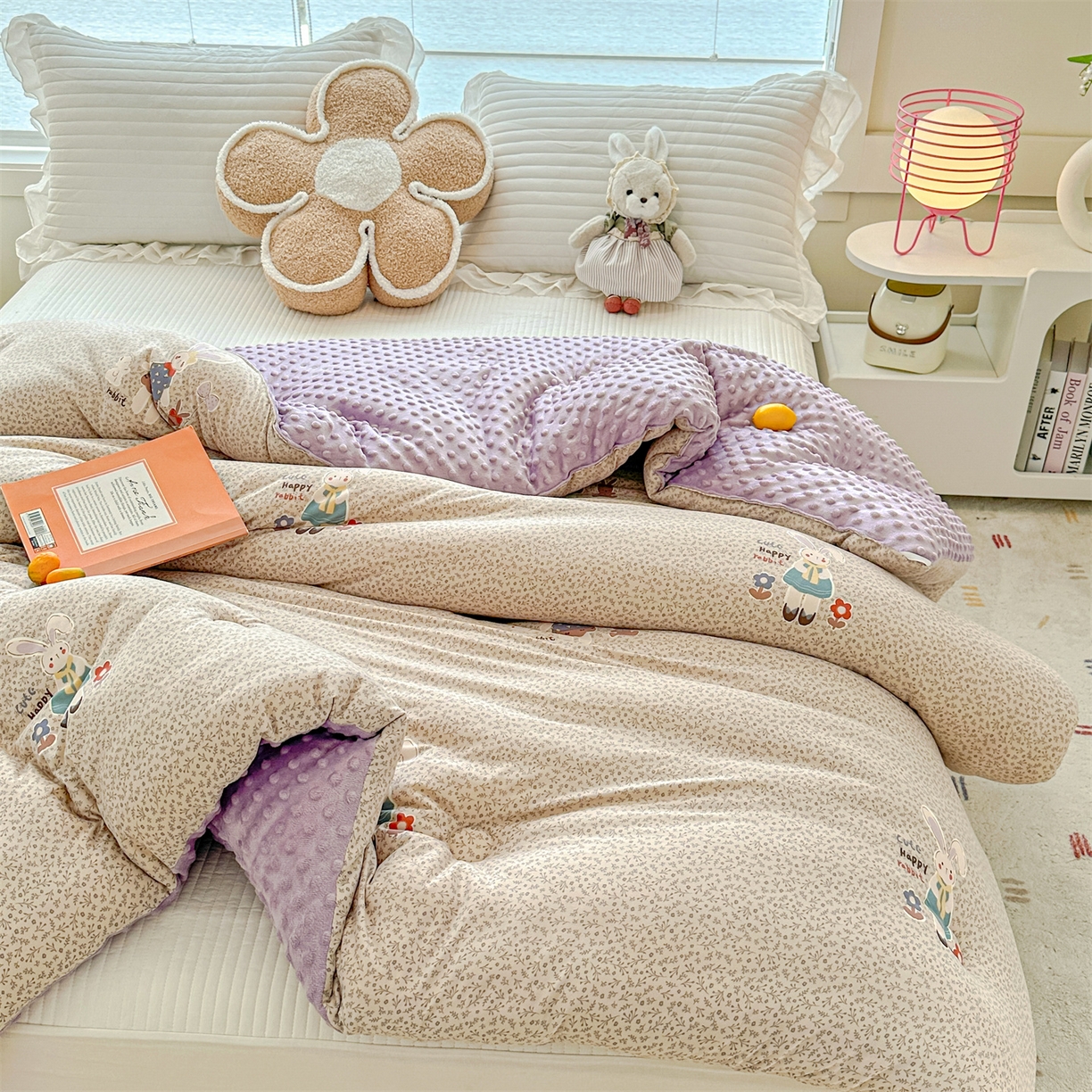 91家纺网 家纺一手货源 找家纺 优被业 2025新款A类牛奶丝针织棉豆豆被 大豆被 冬被 被子被芯 慕斯小兔