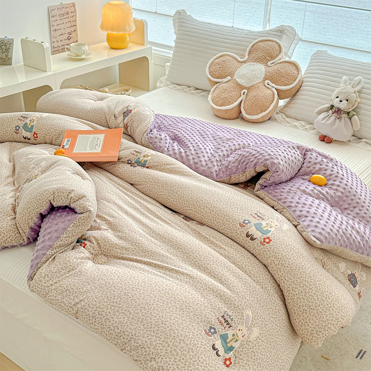 91家纺网 家纺一手货源 找家纺 优被业 2025新款A类牛奶丝针织棉豆豆被 大豆被 冬被 被子被芯 慕斯小兔