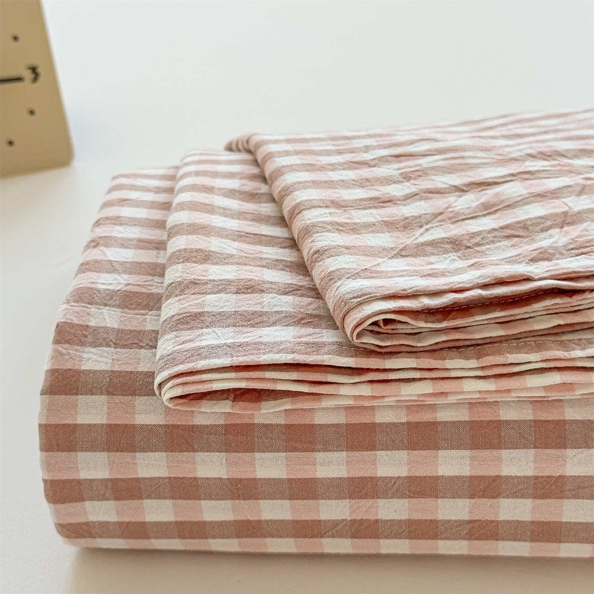 91家纺网 家纺一手货源 找家纺 菡宝 2025新款全棉纯棉色织水洗棉单床单 粉小格