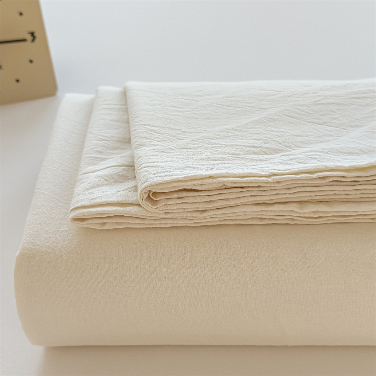 91家纺网 家纺一手货源 找家纺 菡宝 2025新款全棉纯棉色织水洗棉单床单 米白青年